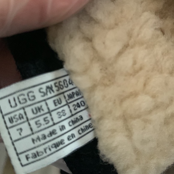 UGG Endell Black Suede Leather Shearling Moto Boot - Picture 4 of 7